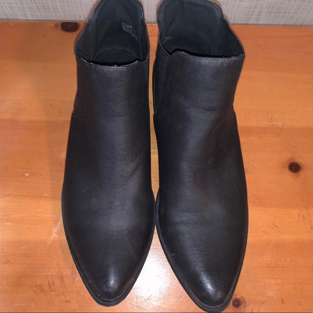 2 pair for$2️⃣0️⃣Like new condition•Black and Brown booties•Style:worn look